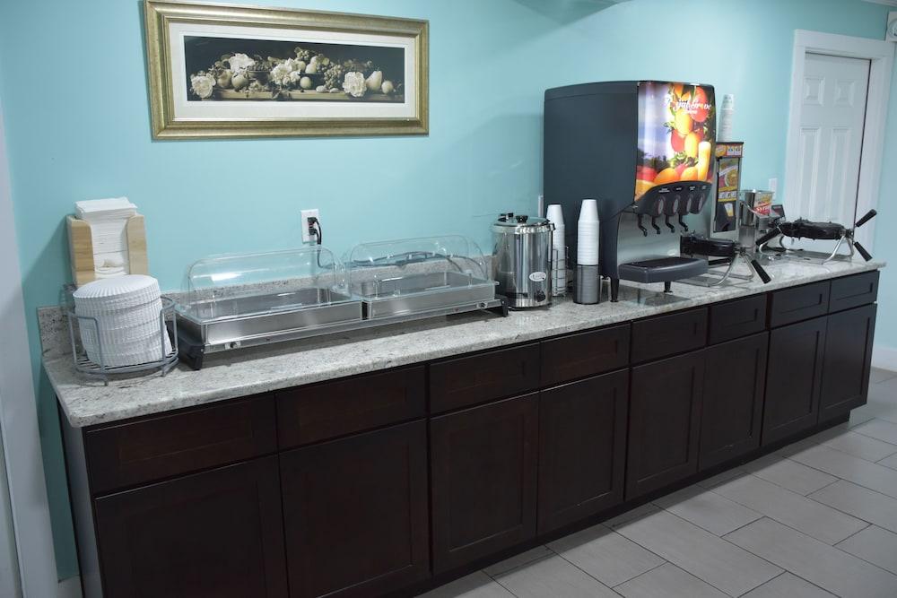 Destin Inn & Suites Экстерьер фото
