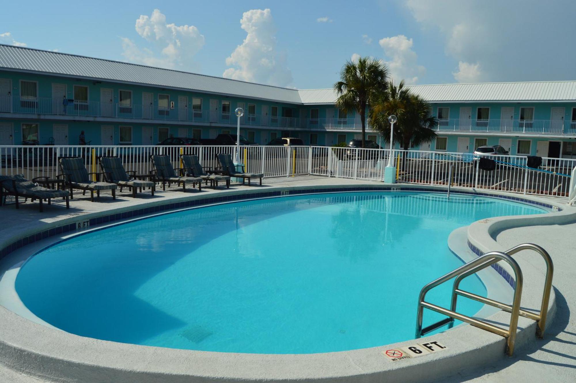 Destin Inn & Suites Экстерьер фото