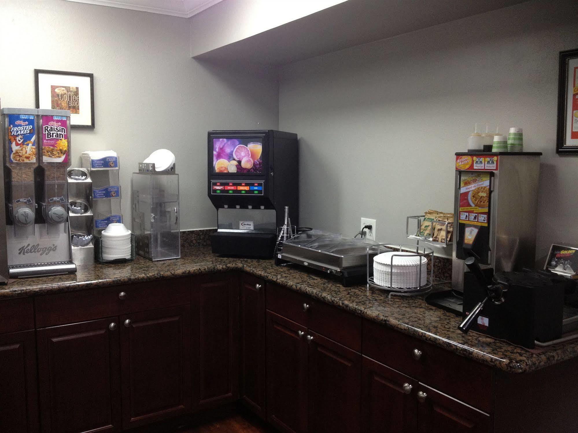 Destin Inn & Suites Экстерьер фото