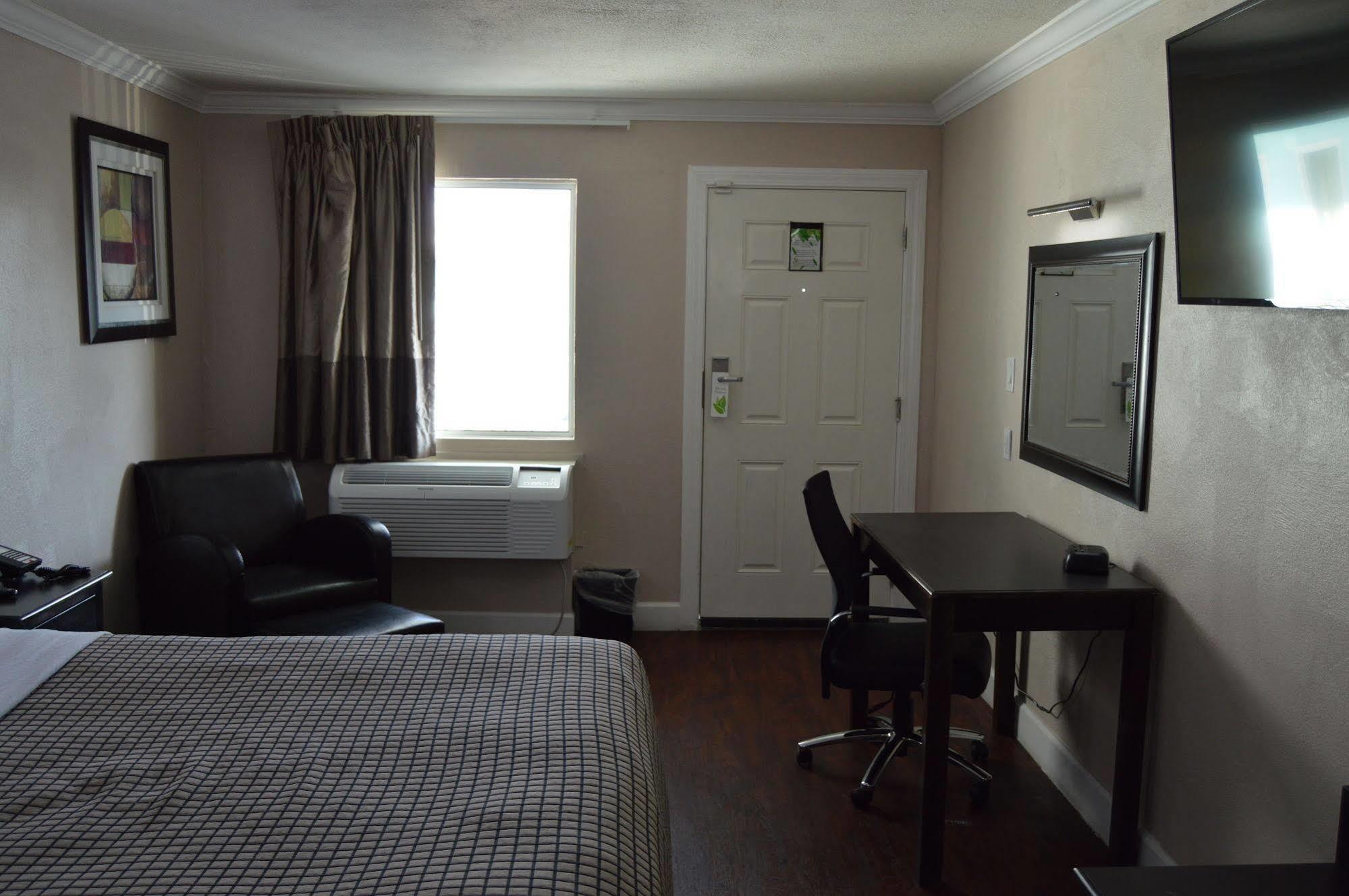 Destin Inn & Suites Экстерьер фото