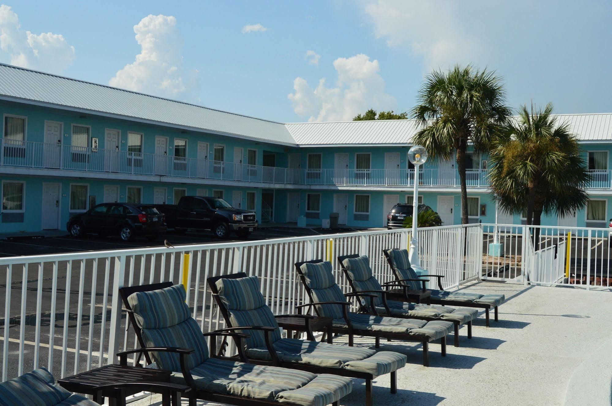 Destin Inn & Suites Экстерьер фото